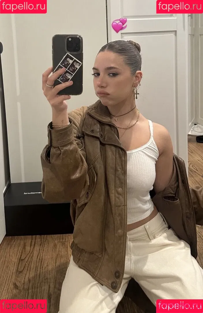 Mackenzie Ziegler / kenzie Onlyfans Photo Gallery 