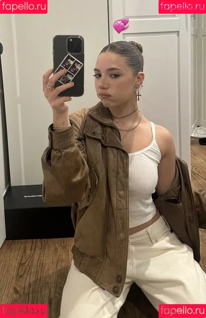 Mackenzie Ziegler / kenzie Onlyfans Photo Gallery 
