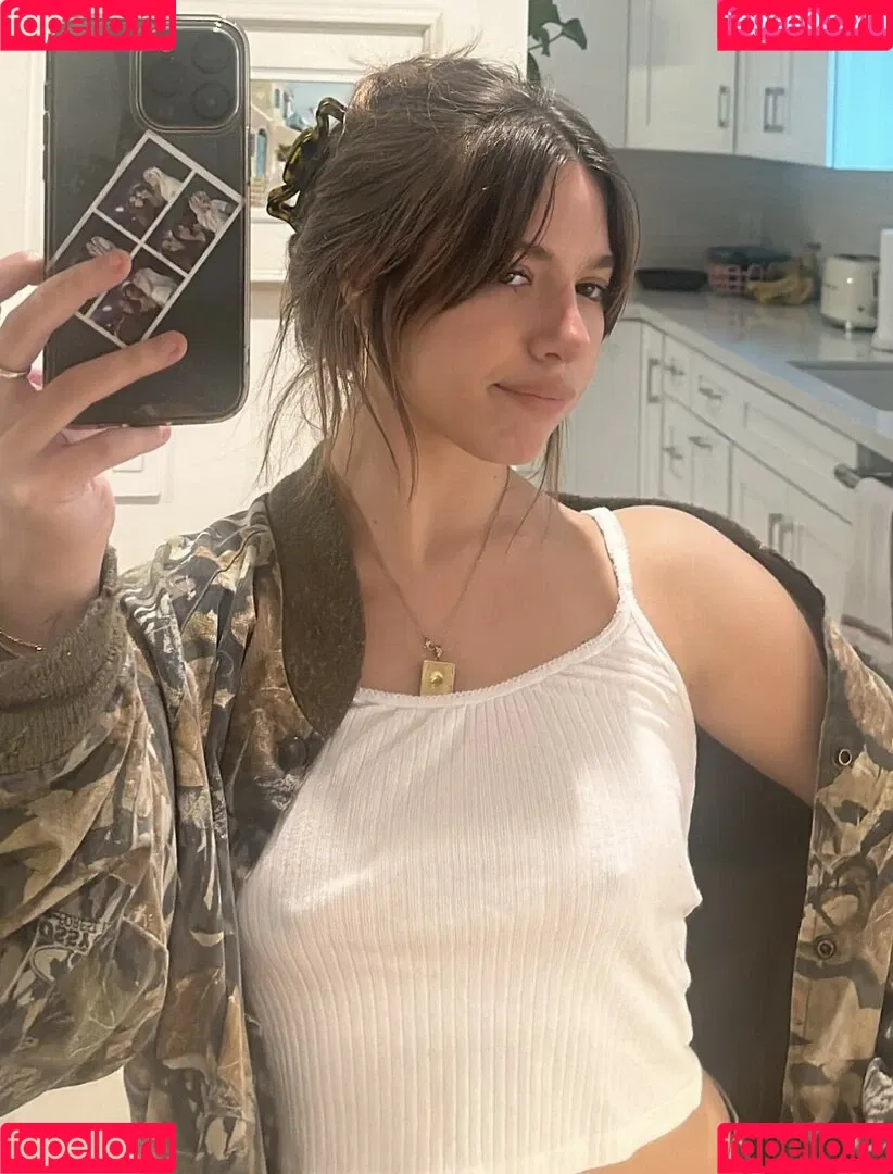 Mackenzie Ziegler / kenzie Onlyfans Photo Gallery 