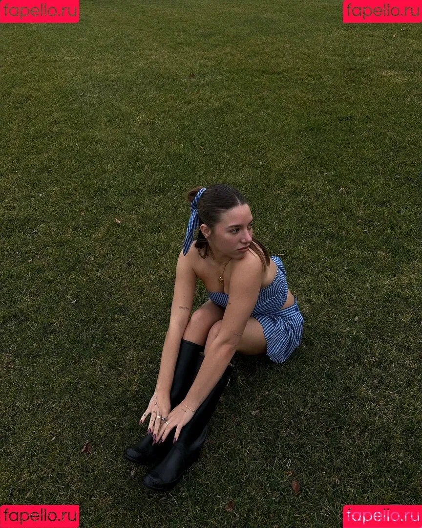 Mackenzie Ziegler / kenzie Onlyfans Photo Gallery 