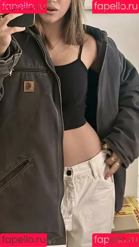 Mackenzie Ziegler / kenzie Onlyfans Photo Gallery 