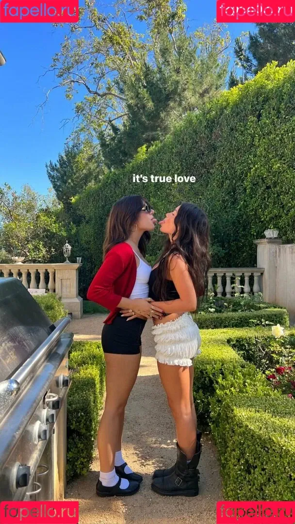 Mackenzie Ziegler / kenzie Onlyfans Photo Gallery 