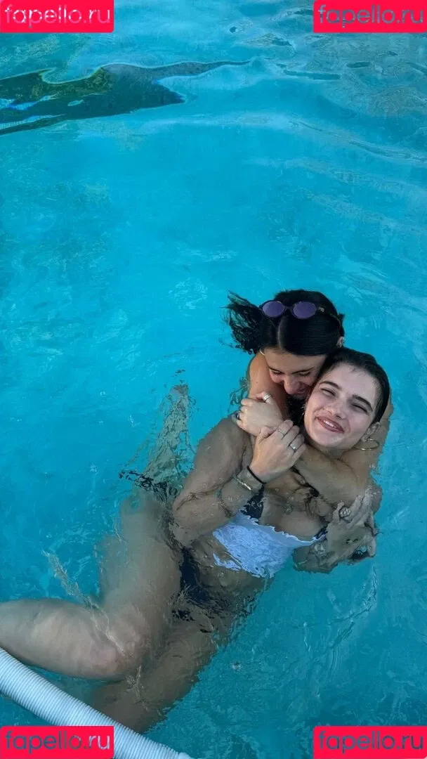 Mackenzie Ziegler / kenzie Onlyfans Photo Gallery 