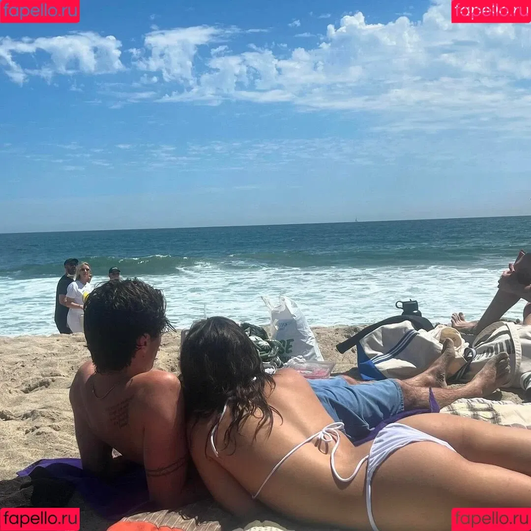 Mackenzie Ziegler / kenzie Onlyfans Photo Gallery 