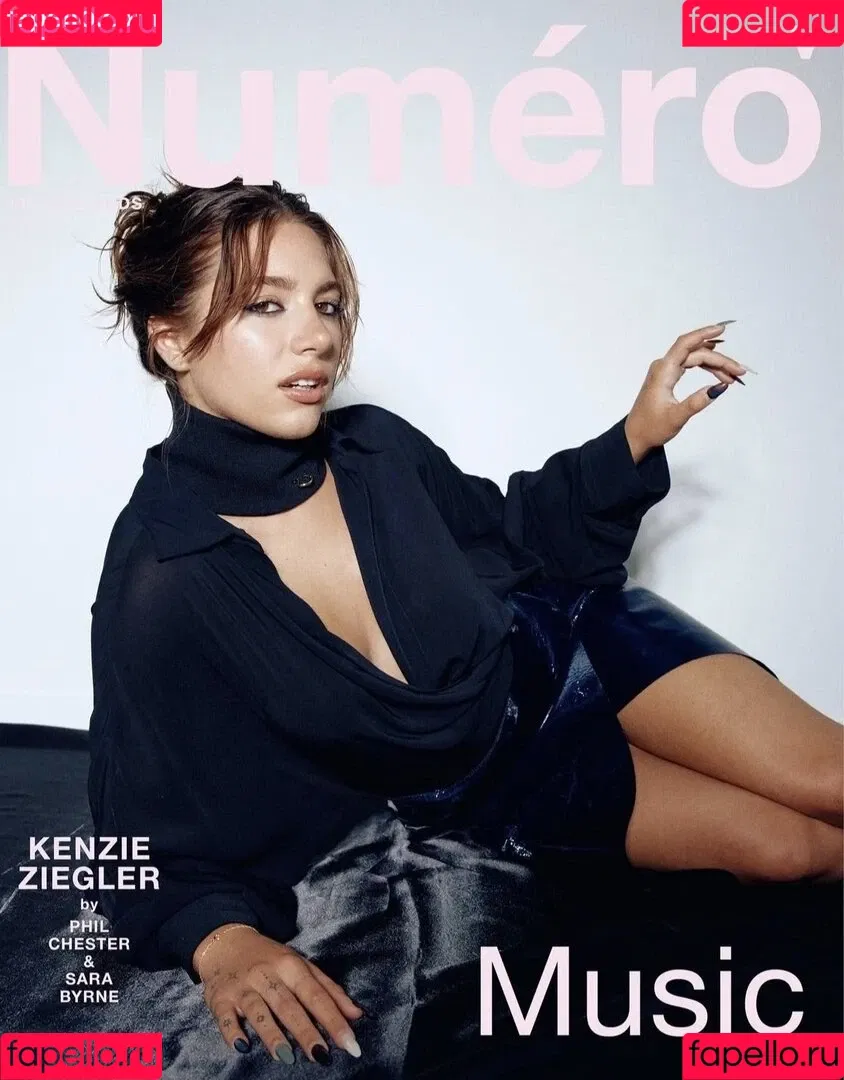 Mackenzie Ziegler / kenzie Onlyfans Photo Gallery 