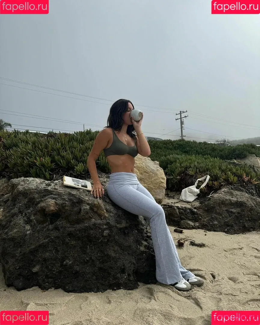 Mackenzie Ziegler / kenzie Onlyfans Photo Gallery 