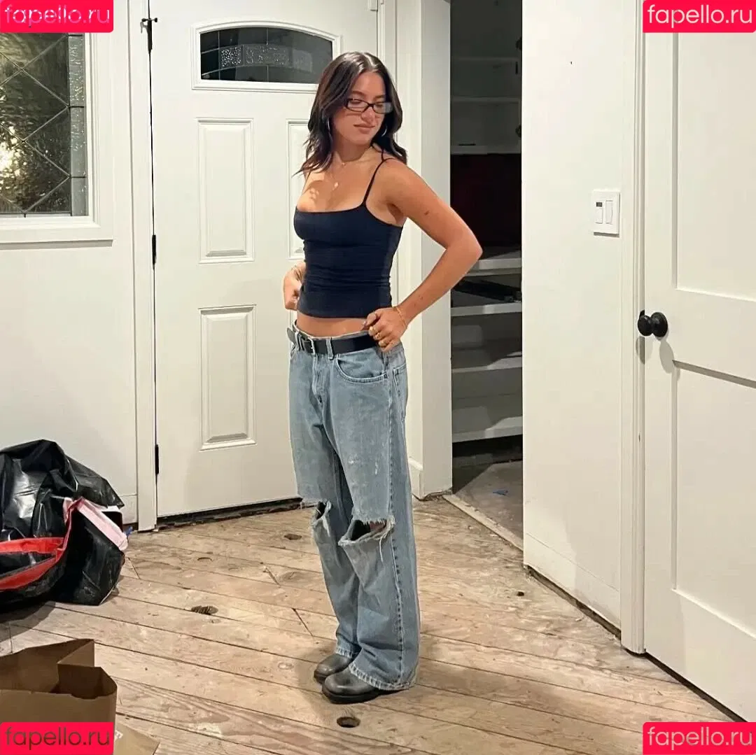 Mackenzie Ziegler / kenzie Onlyfans Photo Gallery 