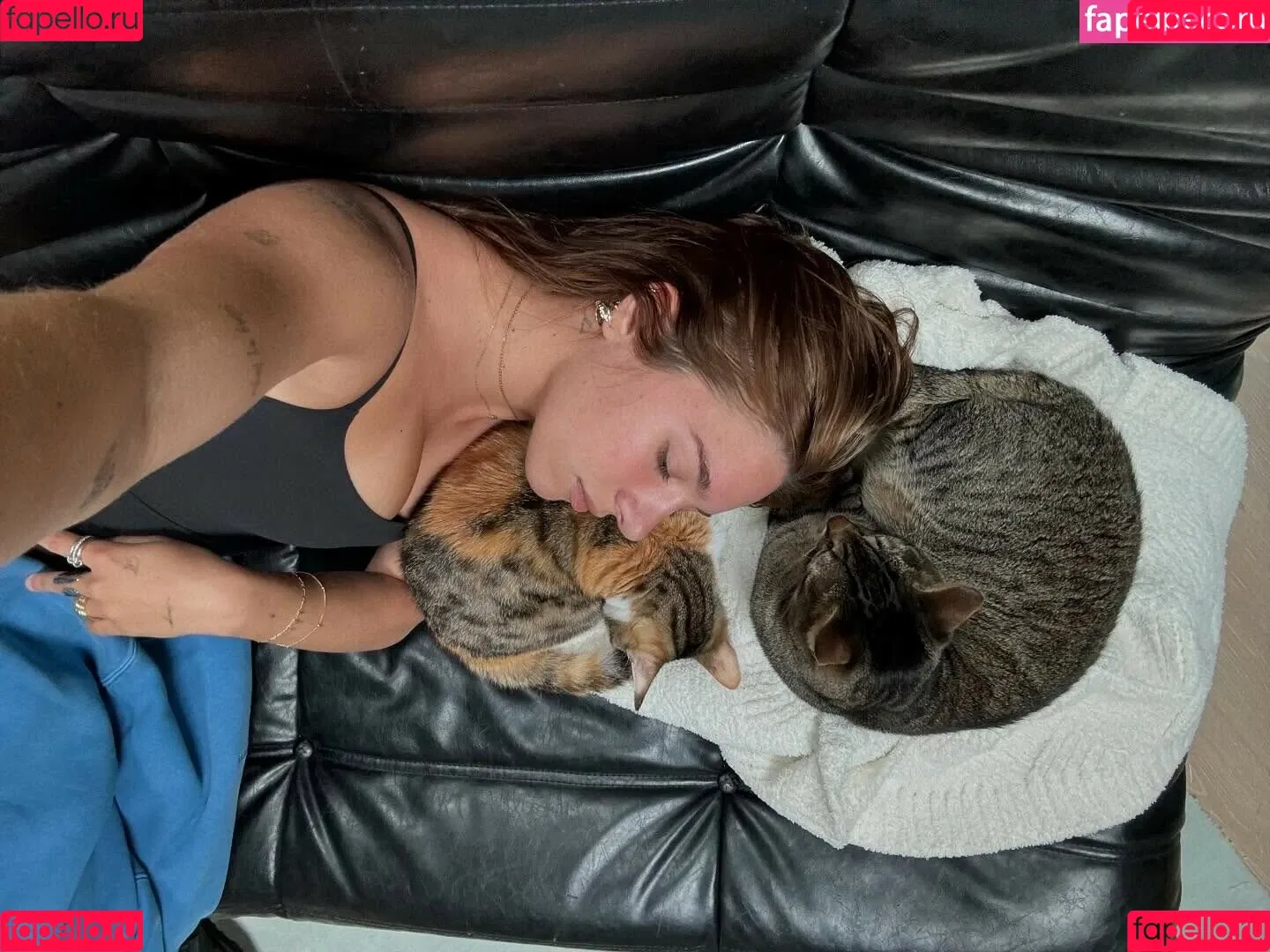 Mackenzie Ziegler / kenzie Onlyfans Photo Gallery 