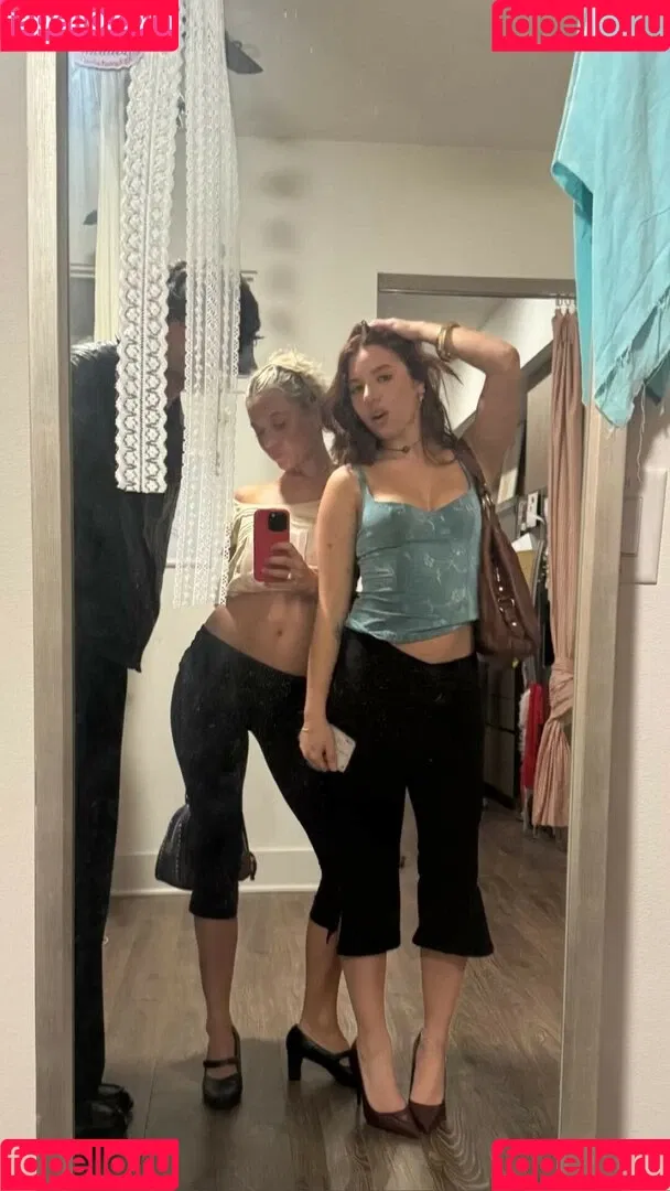 Mackenzie Ziegler / kenzie Onlyfans Photo Gallery 
