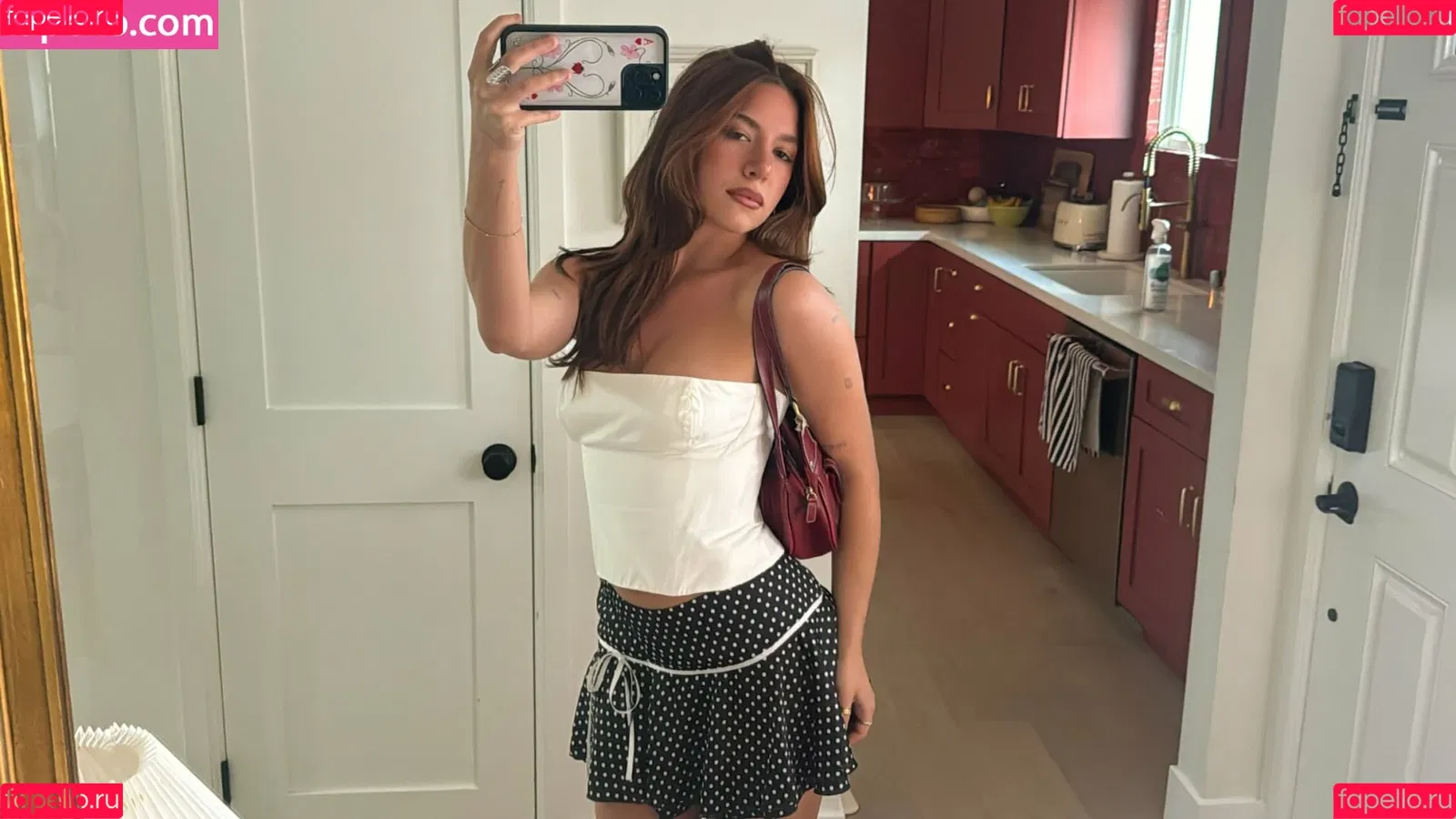 Mackenzie Ziegler / kenzie Onlyfans Photo Gallery 