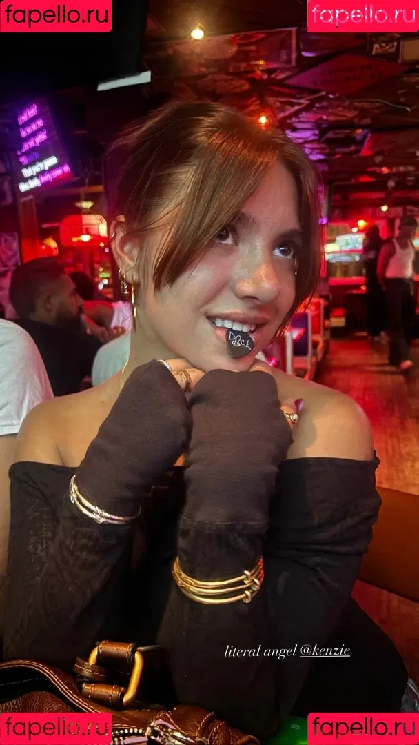 Mackenzie Ziegler / kenzie Onlyfans Photo Gallery 