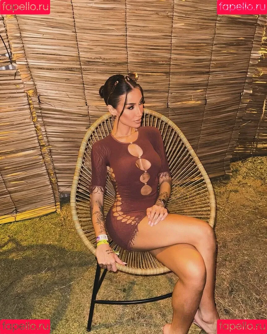 Bianca Andrade / bia2809 / bianca / biancaanddrad Onlyfans Photo Gallery 