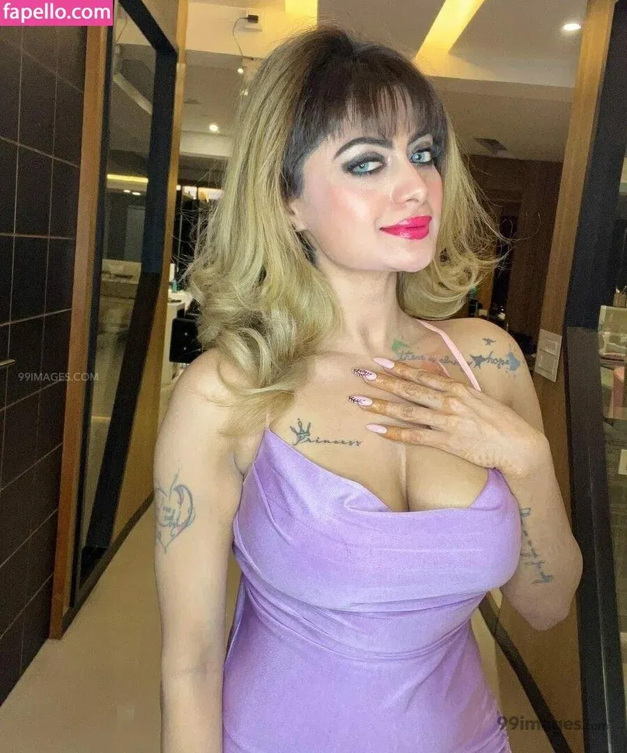 Suhaani Laskar Onlyfans Photo Gallery 