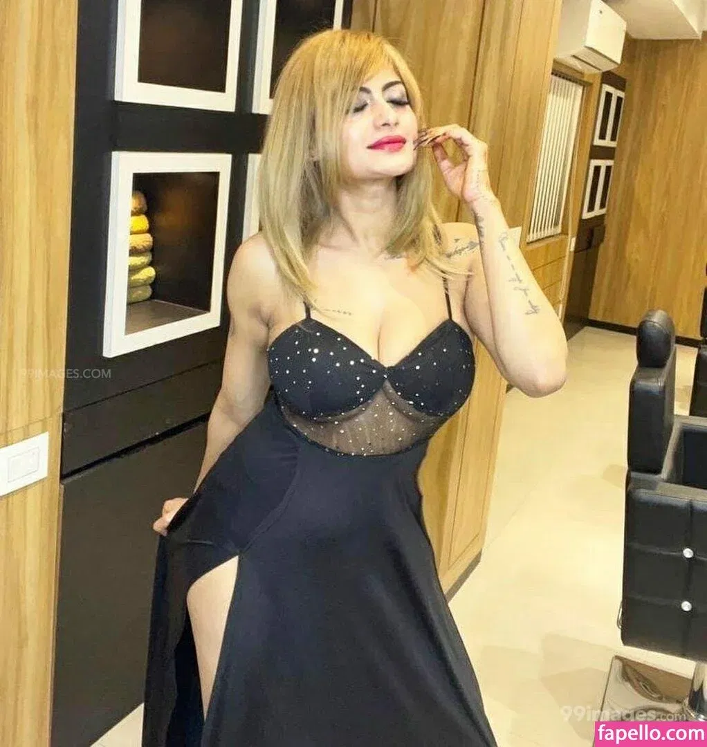 Suhaani Laskar Onlyfans Photo Gallery 