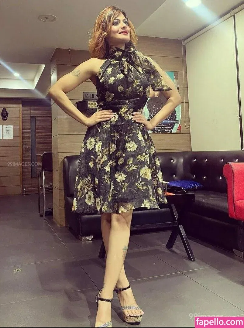 Suhaani Laskar Onlyfans Photo Gallery 