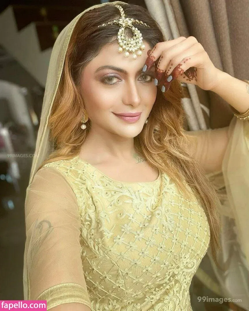 Suhaani Laskar Onlyfans Photo Gallery 