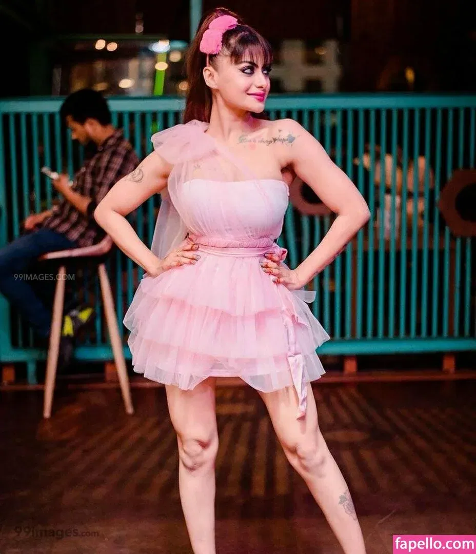 Suhaani Laskar Onlyfans Photo Gallery 