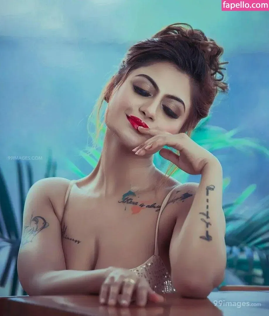 Suhaani Laskar Onlyfans Photo Gallery 