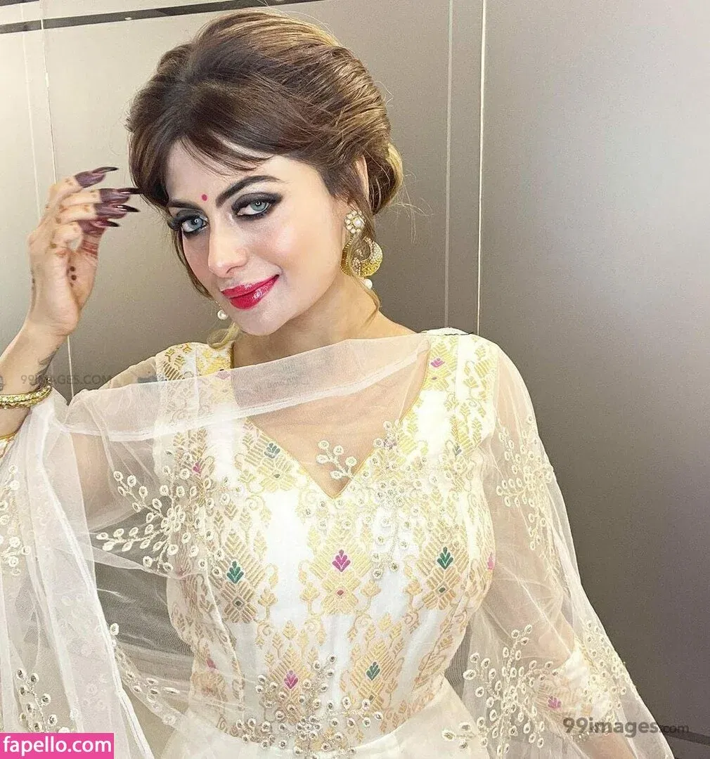 Suhaani Laskar Onlyfans Photo Gallery 