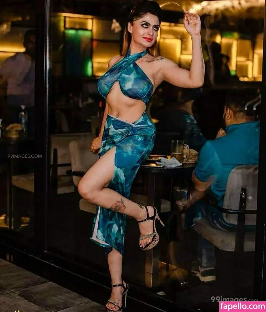 Suhaani Laskar Onlyfans Photo Gallery 