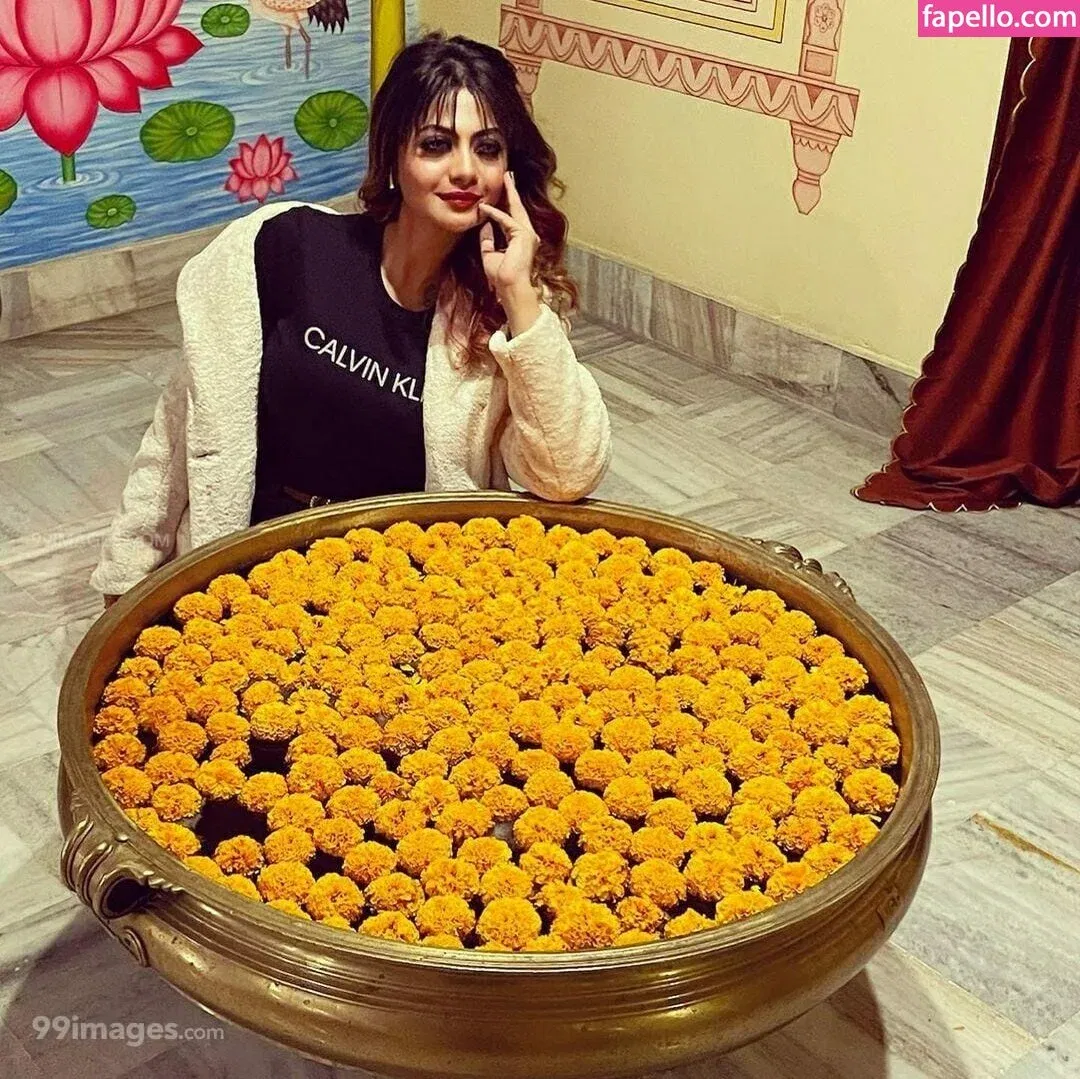 Suhaani Laskar Onlyfans Photo Gallery 