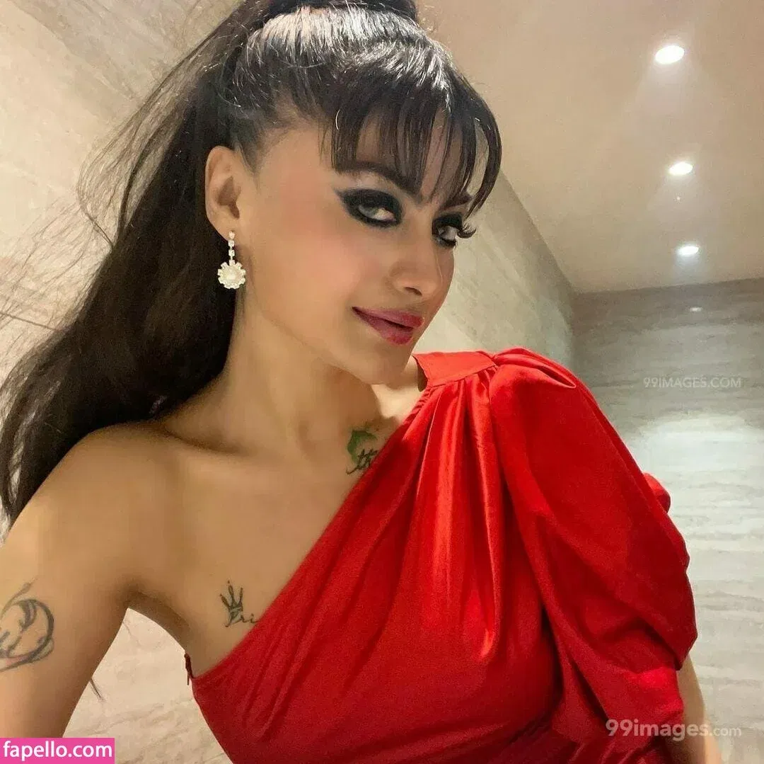 Suhaani Laskar Onlyfans Photo Gallery 