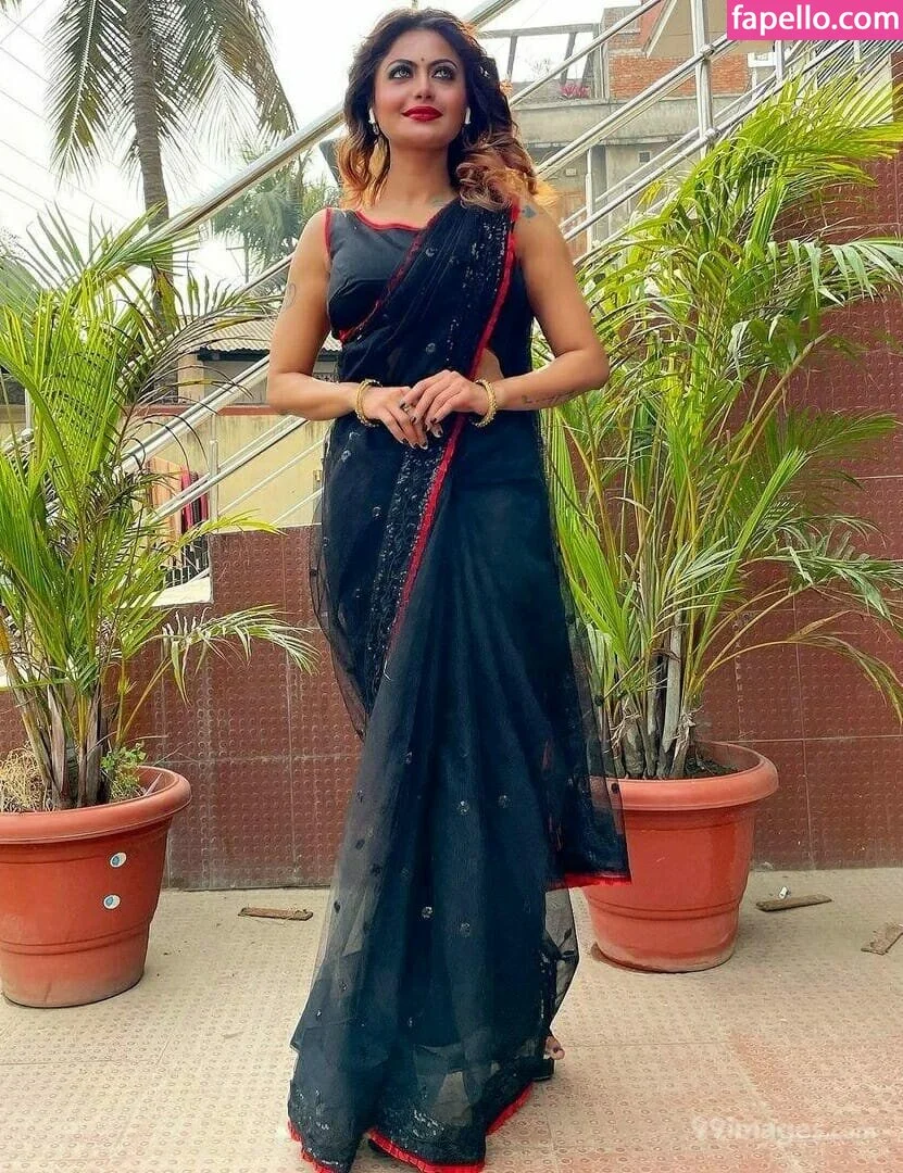 Suhaani Laskar Onlyfans Photo Gallery 