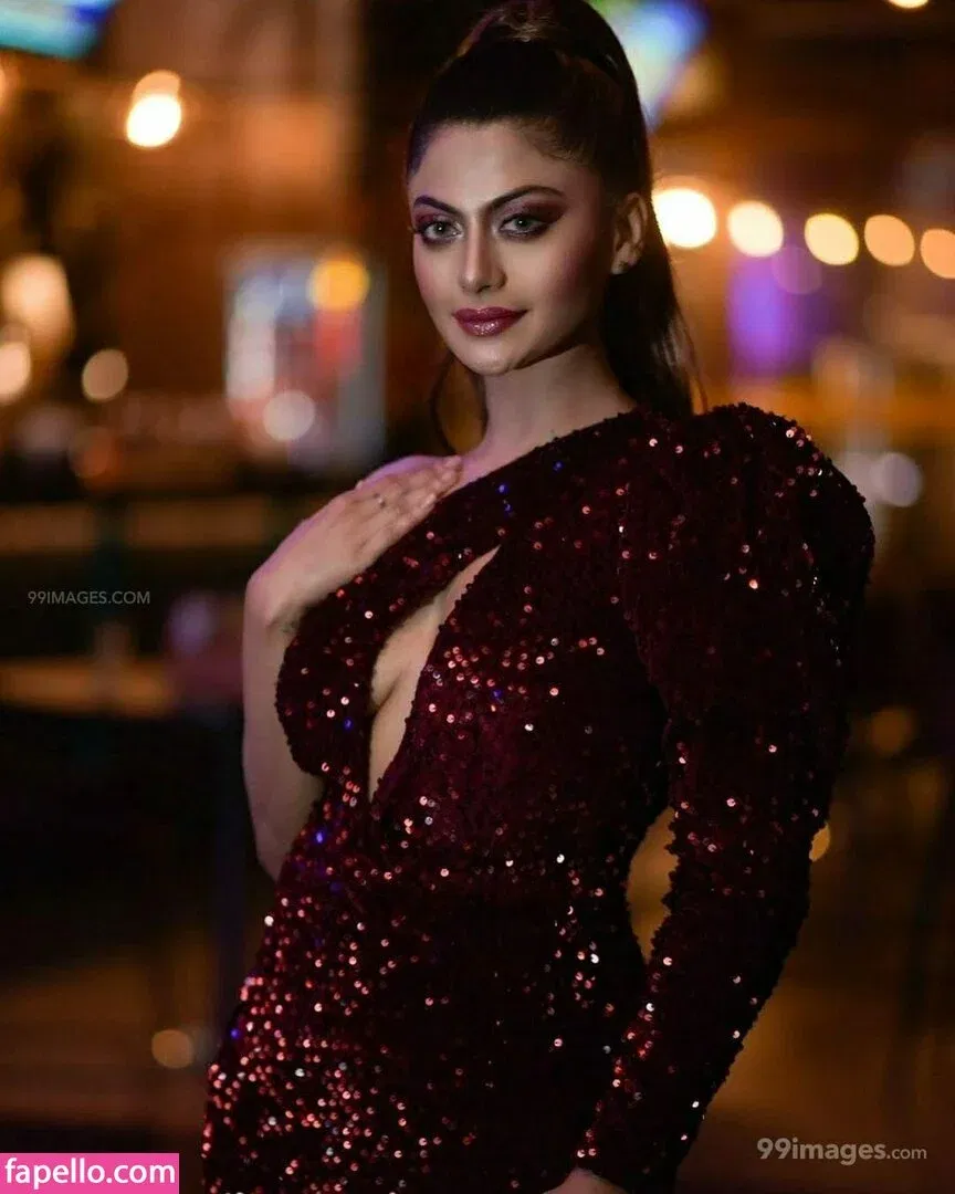 Suhaani Laskar Onlyfans Photo Gallery 