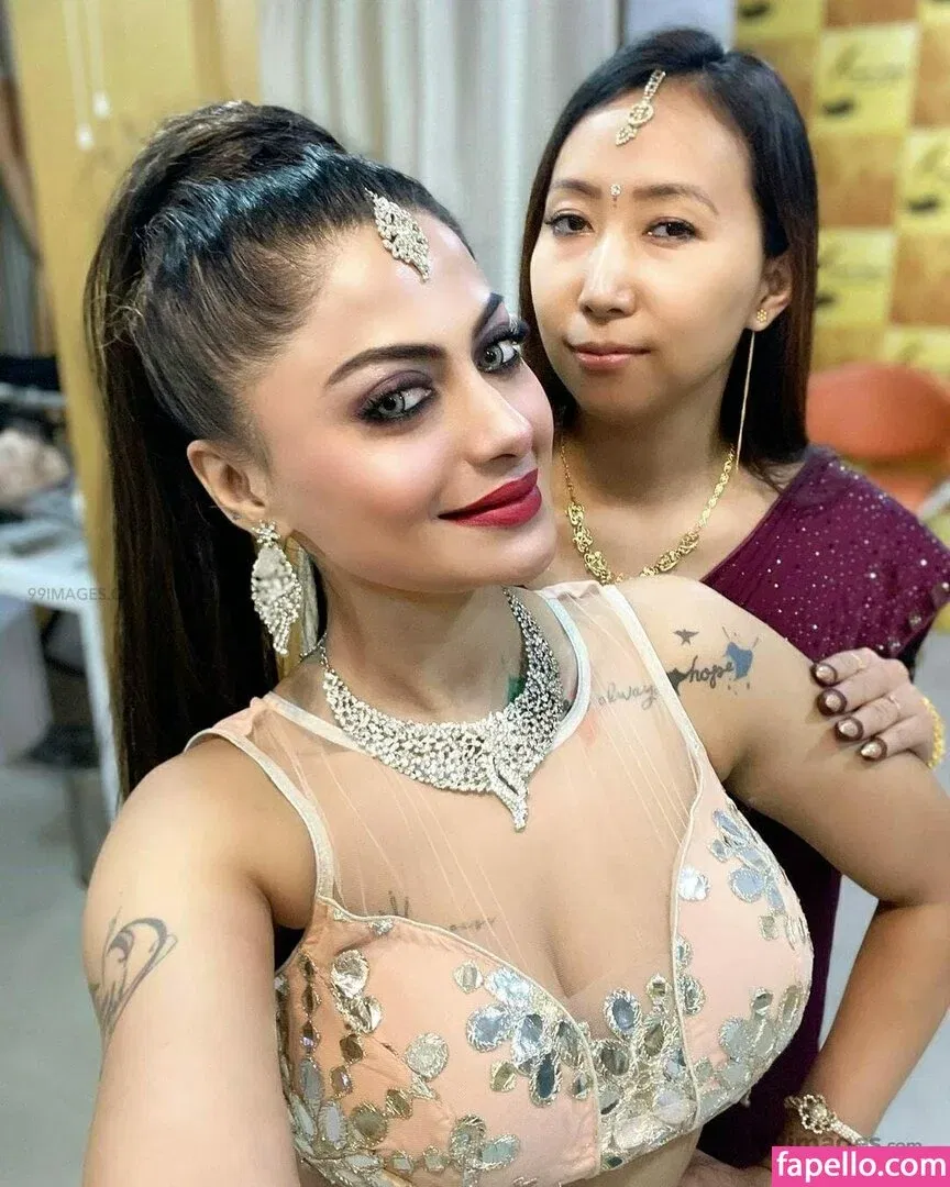 Suhaani Laskar Onlyfans Photo Gallery 