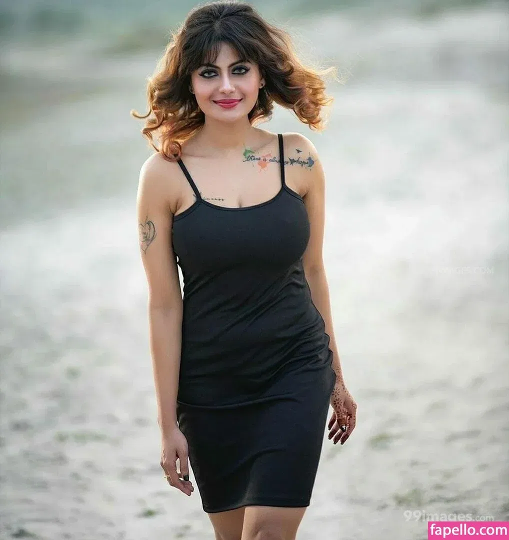 Suhaani Laskar Onlyfans Photo Gallery 