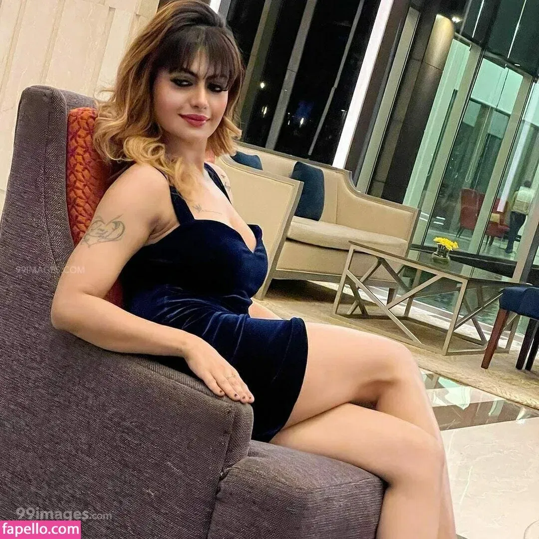 Suhaani Laskar Onlyfans Photo Gallery 