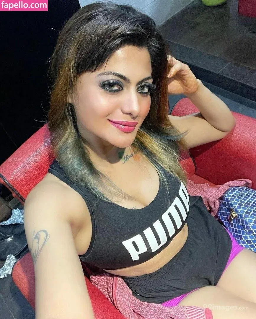 Suhaani Laskar Onlyfans Photo Gallery 