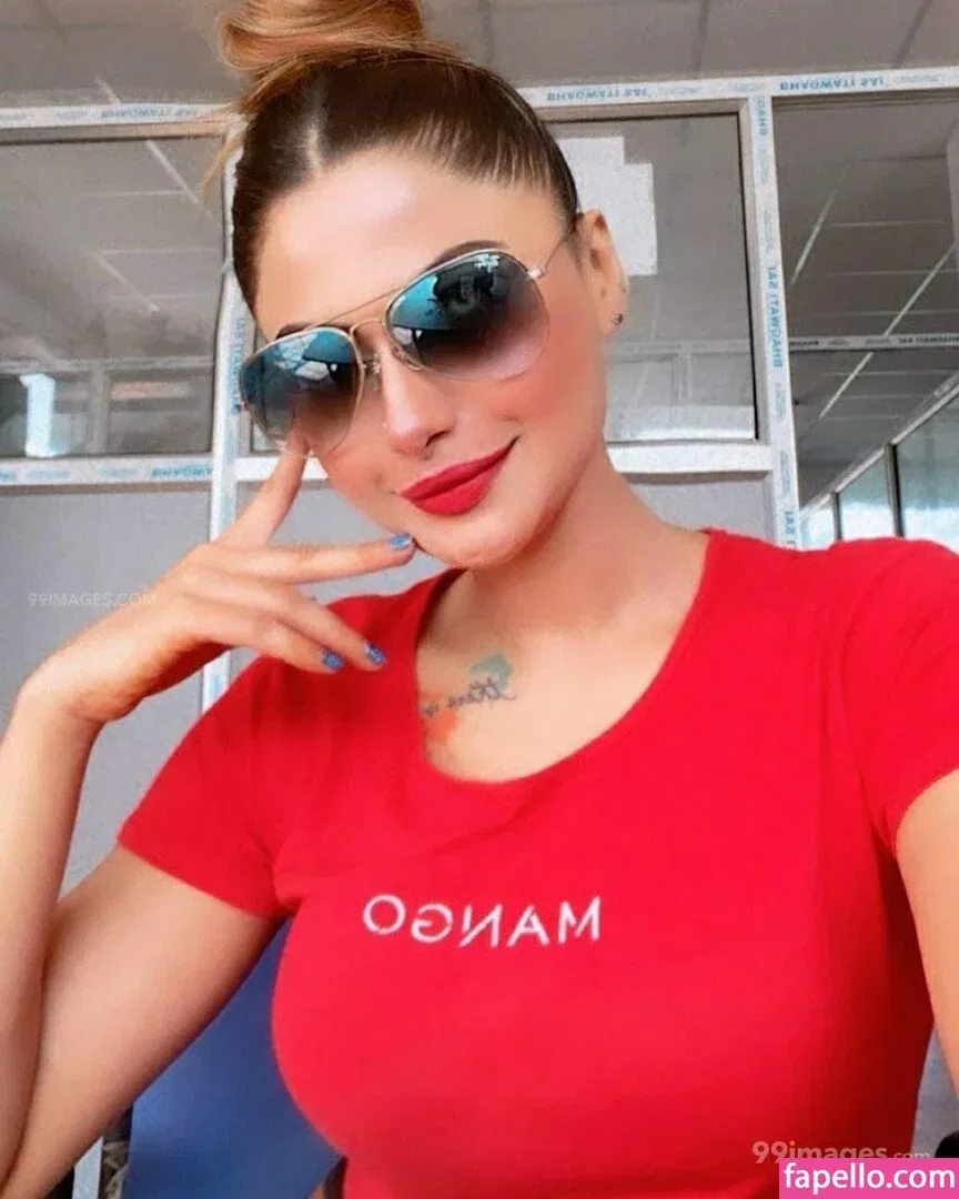 Suhaani Laskar Onlyfans Photo Gallery 