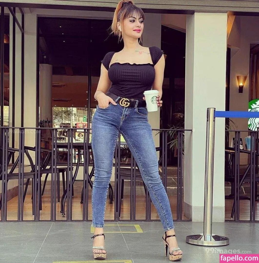 Suhaani Laskar Onlyfans Photo Gallery 