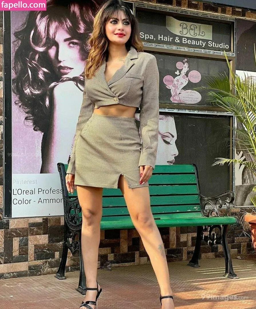 Suhaani Laskar Onlyfans Photo Gallery 