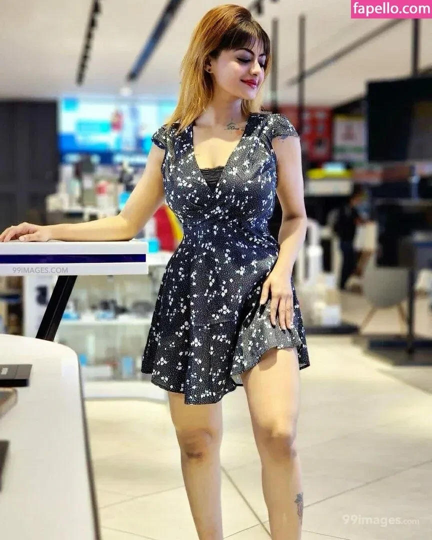 Suhaani Laskar Onlyfans Photo Gallery 