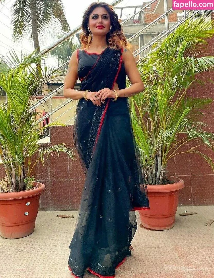 Suhaani Laskar Onlyfans Photo Gallery 