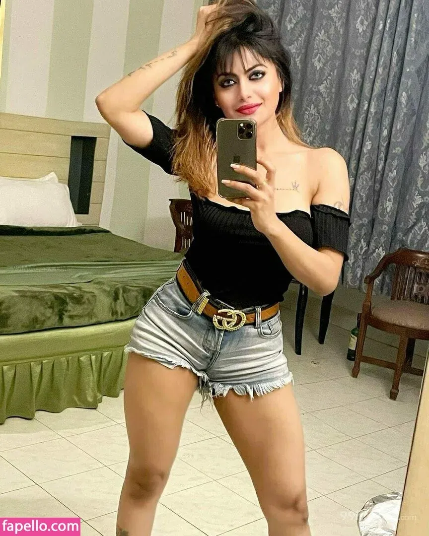 Suhaani Laskar Onlyfans Photo Gallery 