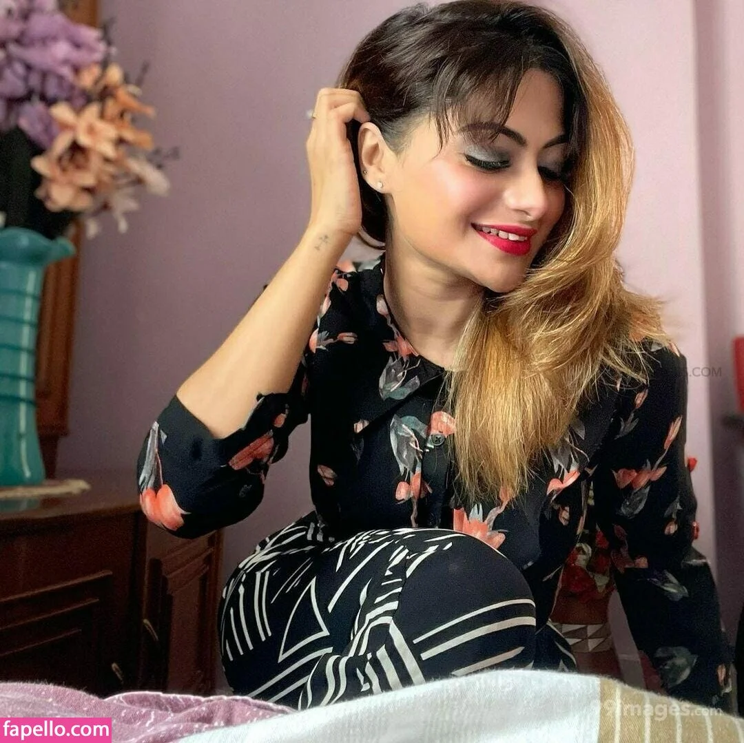 Suhaani Laskar Onlyfans Photo Gallery 