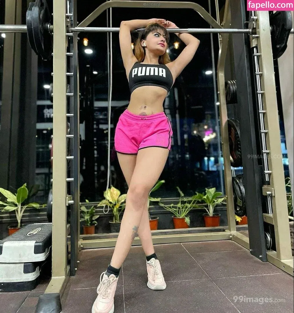 Suhaani Laskar Onlyfans Photo Gallery 