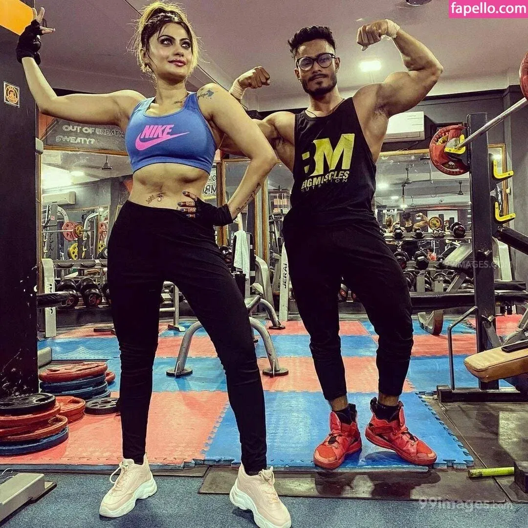 Suhaani Laskar Onlyfans Photo Gallery 