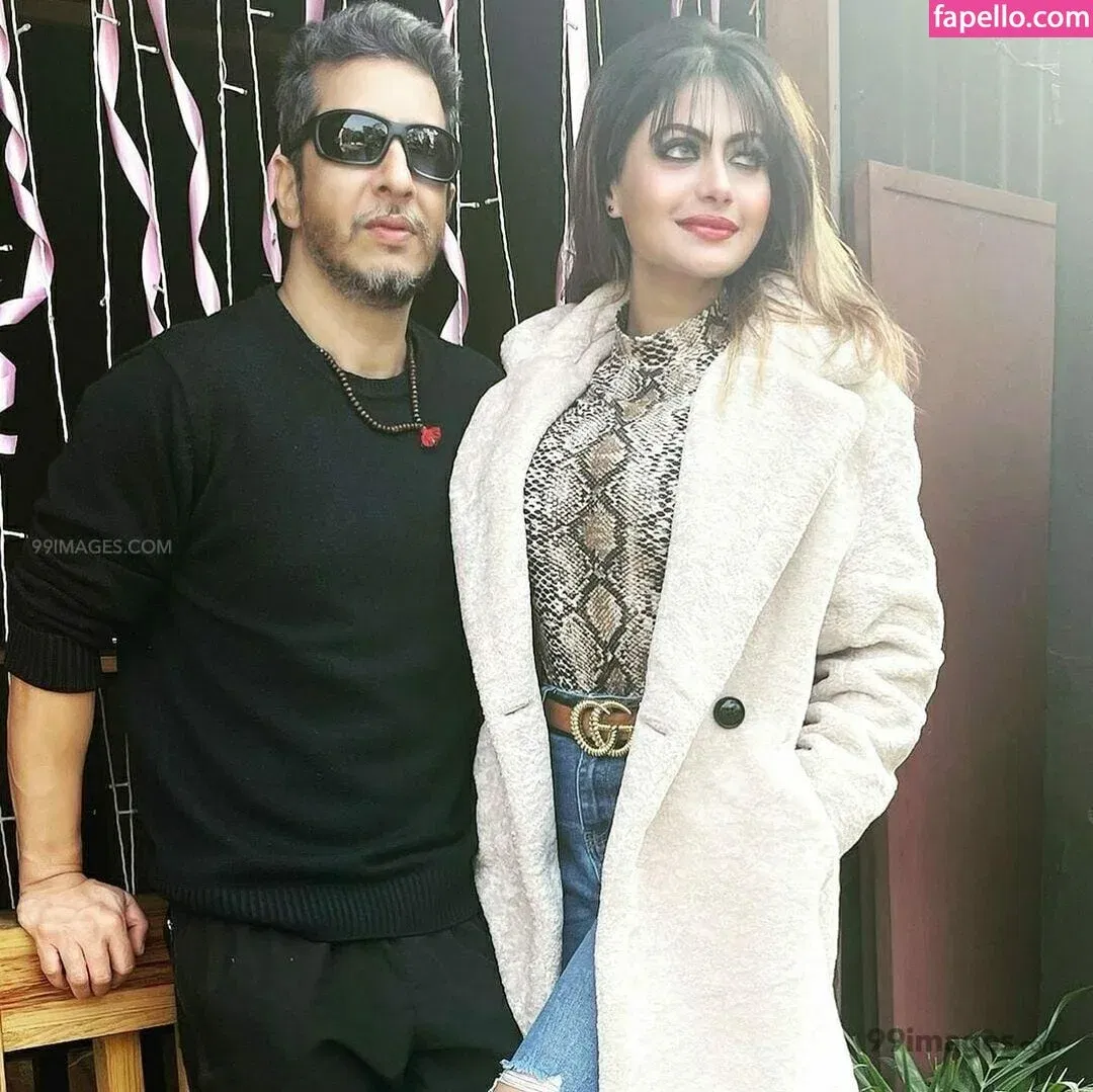 Suhaani Laskar Onlyfans Photo Gallery 