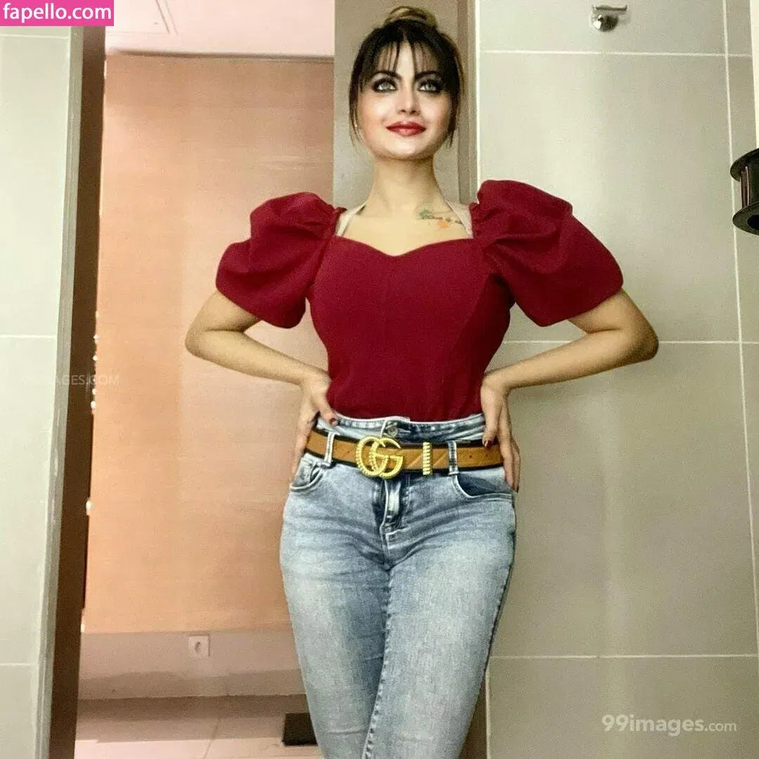 Suhaani Laskar Onlyfans Photo Gallery 