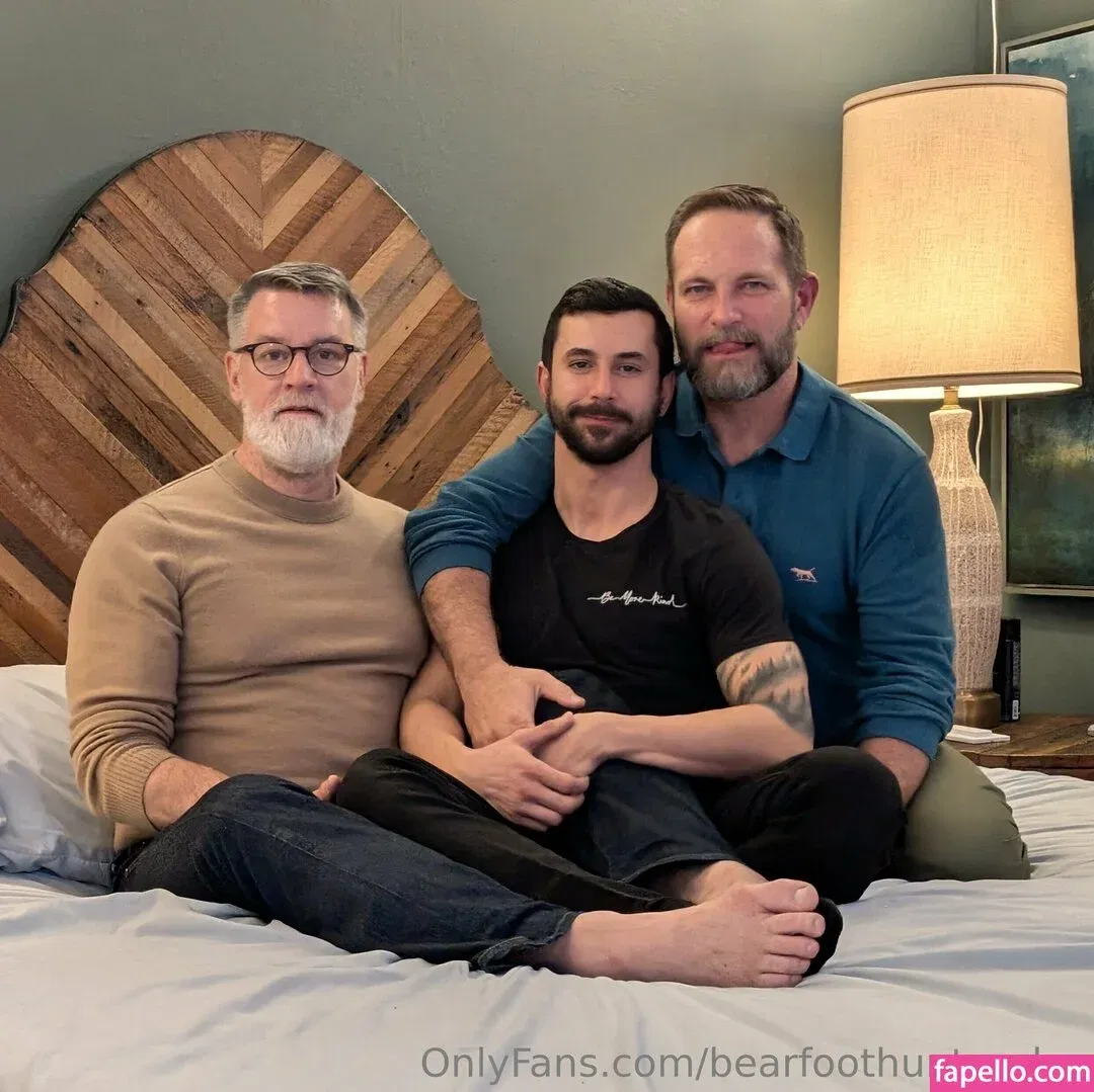 bearfoothunter1 / bearfoothunterplus Onlyfans Photo Gallery 