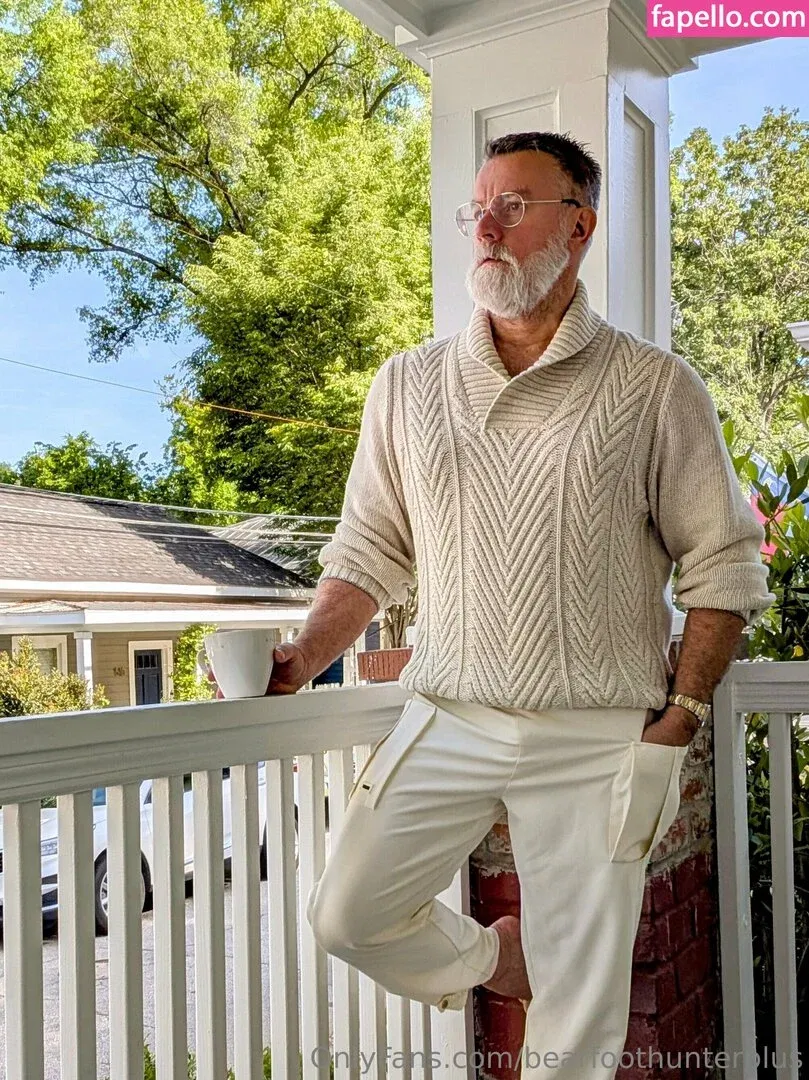 bearfoothunter1 / bearfoothunterplus Onlyfans Photo Gallery 