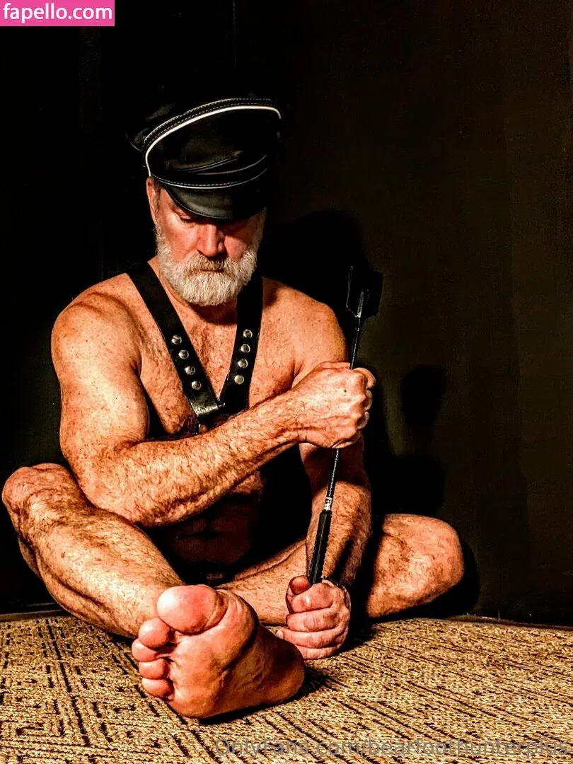 bearfoothunter1 / bearfoothunterplus Onlyfans Photo Gallery 