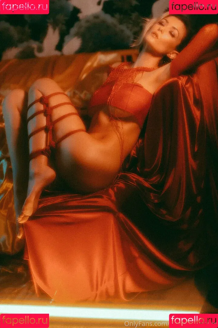 Anna Lisa Wagner / annalisawagner / wagner.anna.lisa / yedarkarts Onlyfans Photo Gallery 