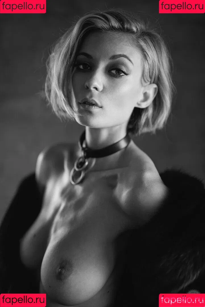 Anna Lisa Wagner / annalisawagner / wagner.anna.lisa / yedarkarts Onlyfans Photo Gallery 