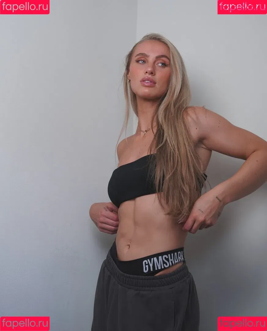 Guusje Van Geel / guusje / guzdoes Onlyfans Photo Gallery 