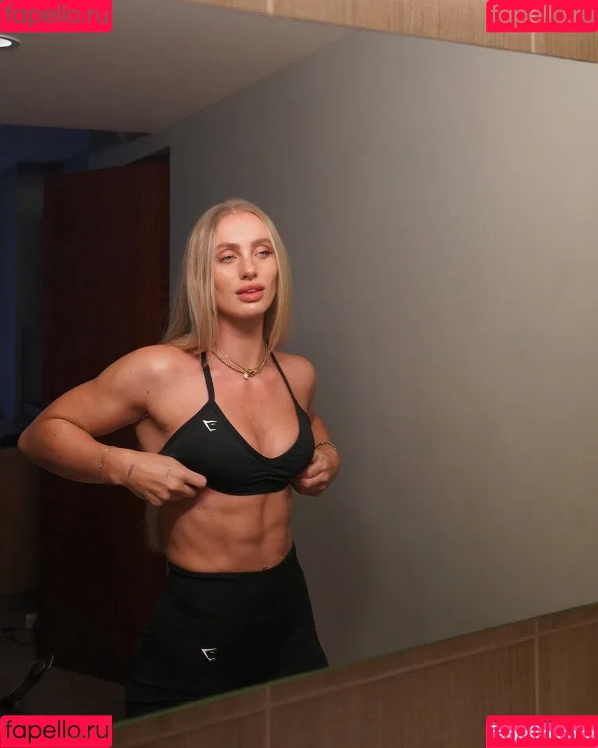 Guusje Van Geel / guusje / guzdoes Onlyfans Photo Gallery 